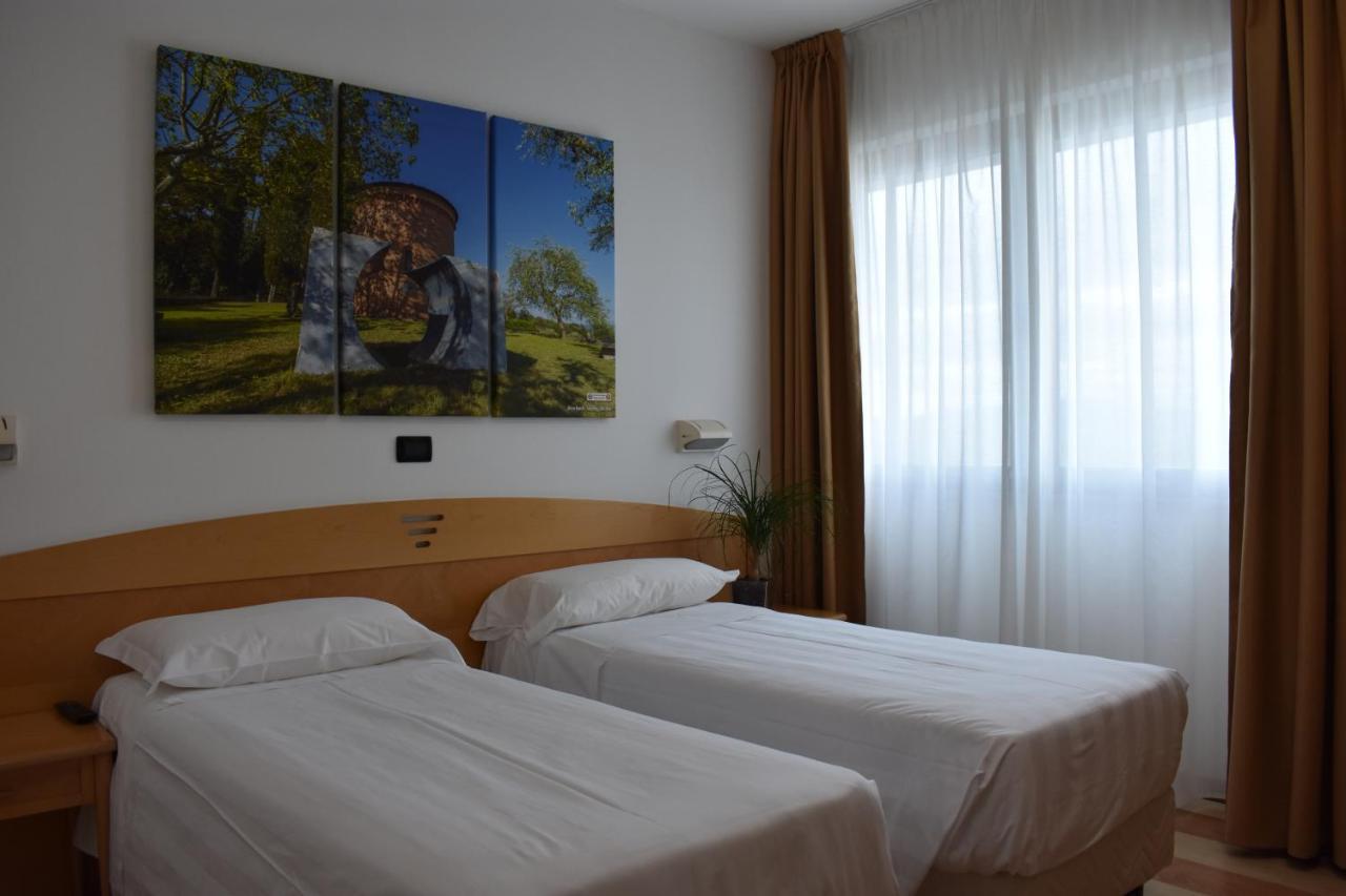 Hotel Portavaldera Peccioli Luaran gambar