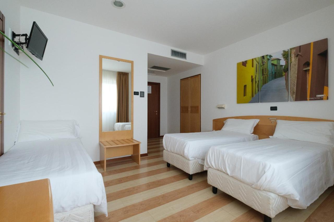 Hotel Portavaldera Peccioli Luaran gambar